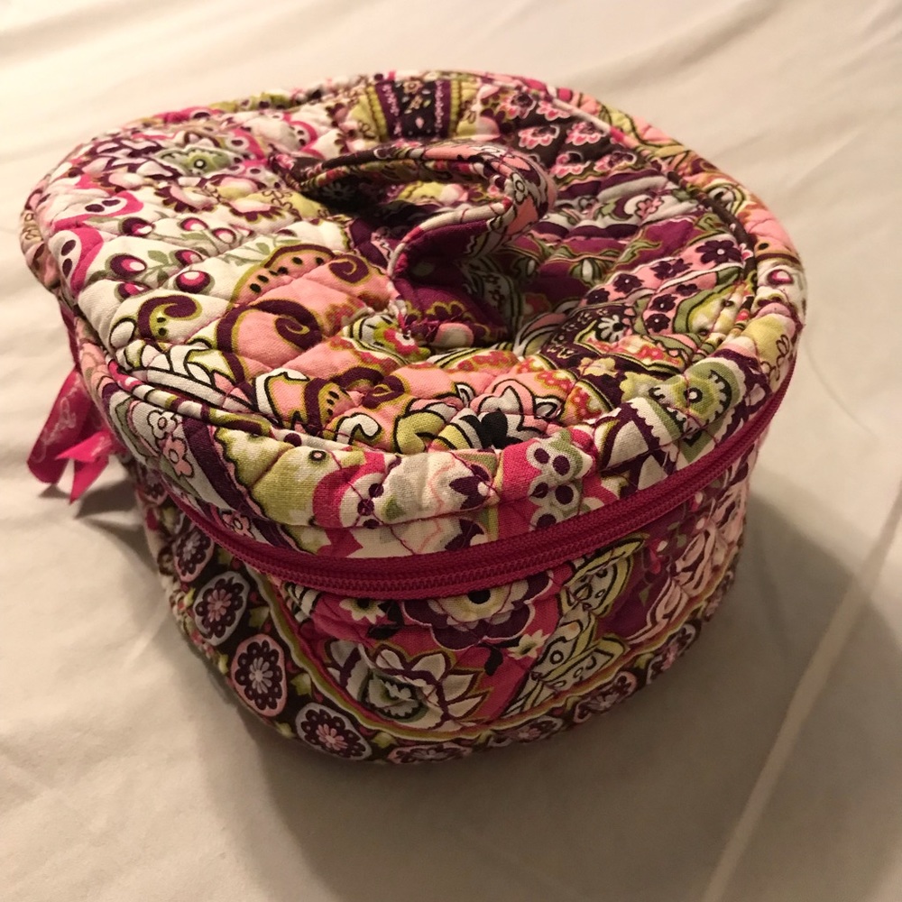 Vera Bradley makeup/travel bag